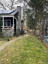 598 Frenchtown Rd in Bridgeport, CT - Building Photo - Building Photo