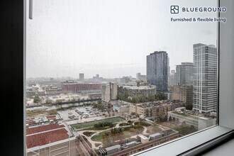 1000 S Clark St in Chicago, IL - Building Photo - Building Photo
