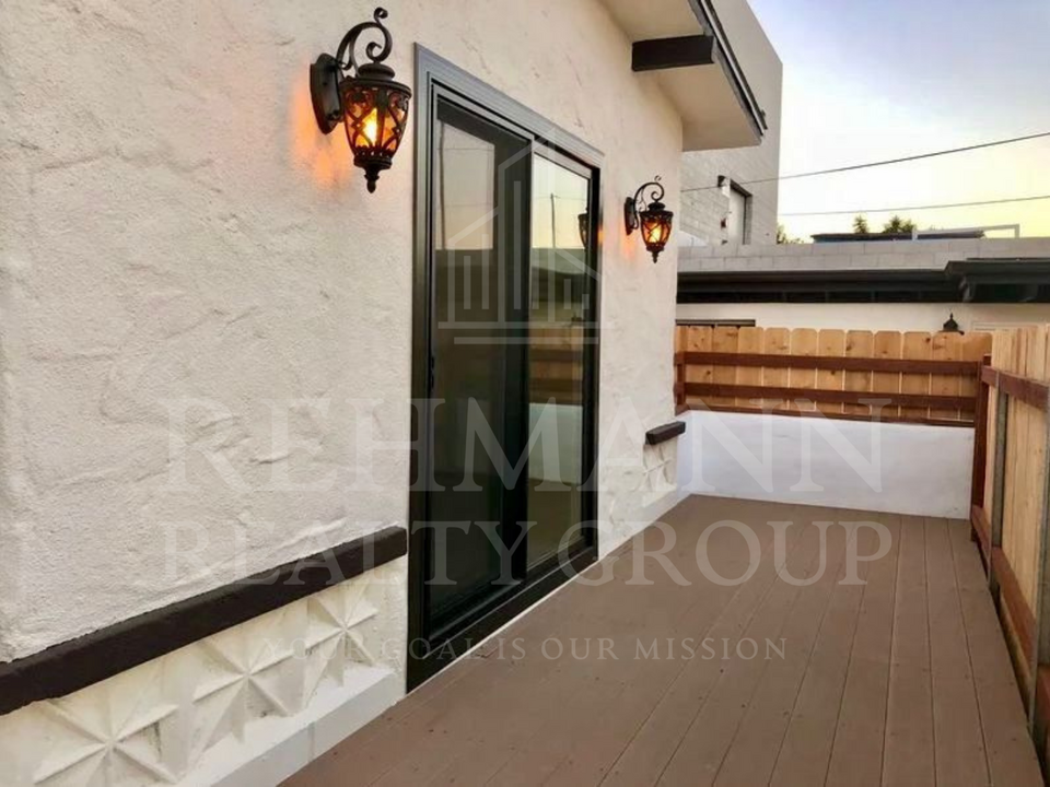 3722 Bancroft Dr, Unit Studio in Spring Valley, CA - Foto de edificio