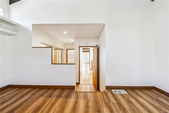 1834 Rhodes St in Hermosa Beach, CA - Building Photo - Building Photo