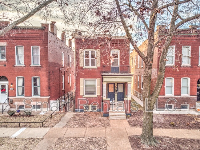property at 2211 Indiana Ave
