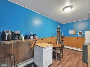 211 Lincoln Ave in Schuylkill Haven, PA - Foto de edificio - Building Photo