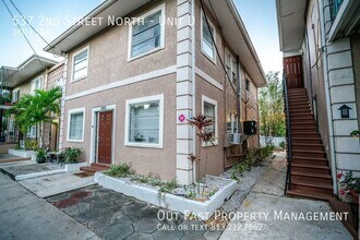537 2nd St N in St. Petersburg, FL - Building Photo - Building Photo