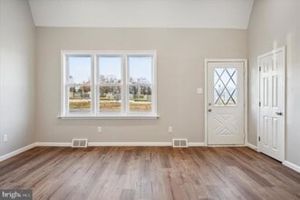 137 E Laughead Ave in Linwood, PA - Building Photo - Building Photo