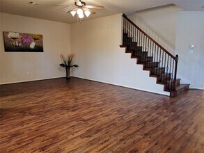 2302 Waterford Park St in Missouri City, TX - Building Photo - Building Photo