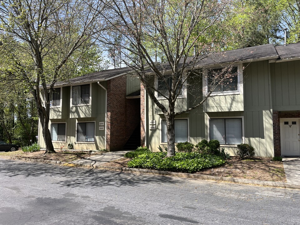 2249 Runnymead Ridge SE in Marietta, GA - Building Photo