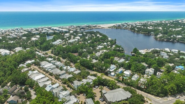 18 Playalinda Court in Santa Rosa Beach, FL - Building Photo - Building Photo