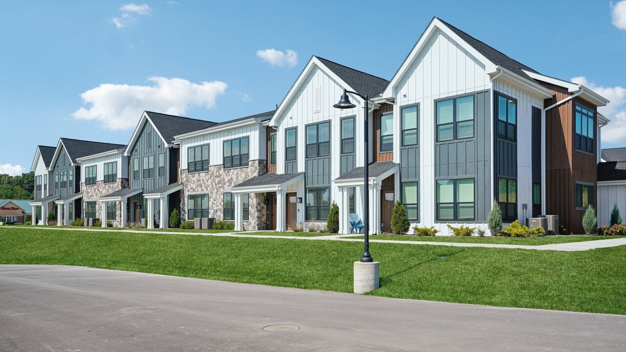 Westrock Residences in Hartland, WI - Building Photo