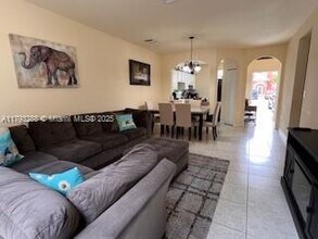 751 SE 2nd St in Homestead, FL - Building Photo - Building Photo