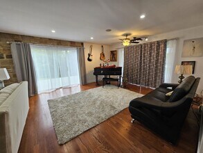 2612 Morningstar Ln in Dudley, PA - Foto de edificio - Building Photo