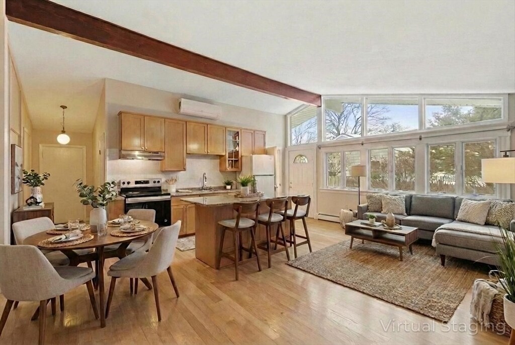 103 Elmcrest Rd in North Andover, MA - Building Photo