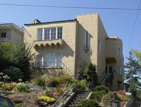 497-503 Fairbanks Ave in Oakland, CA - Foto de edificio - Building Photo