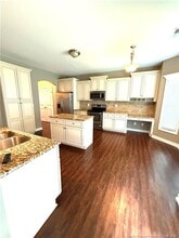 3920 Pleasantburg Dr in Fayetteville, NC - Building Photo - Building Photo