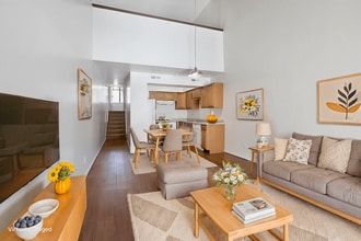 Nico Terrace in St. Louis, MO - Building Photo - Building Photo