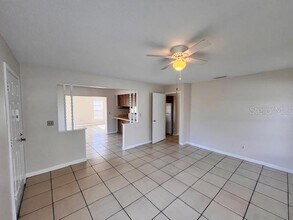 8518 N Lynn Ave in Tampa, FL - Building Photo - Building Photo