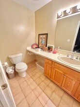 147 Kelton St, Unit 715 in Boston, MA - Foto de edificio - Building Photo