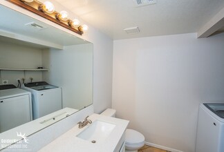 496 Sellers Pl in Henderson, NV - Building Photo - Building Photo