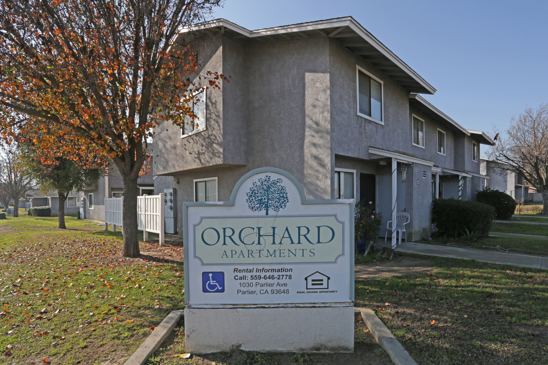 Orchard Apartments in Parlier, CA - Building Photo