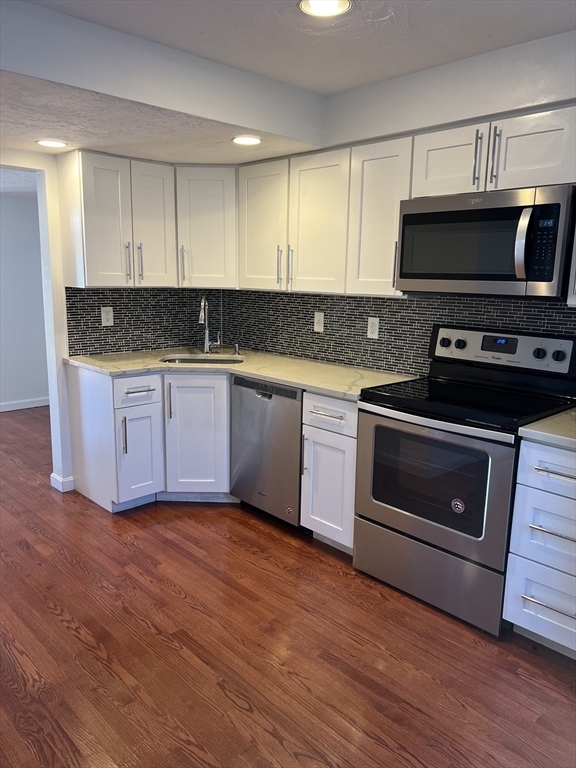25 Erin Rd in Stoughton, MA - Building Photo - Building Photo