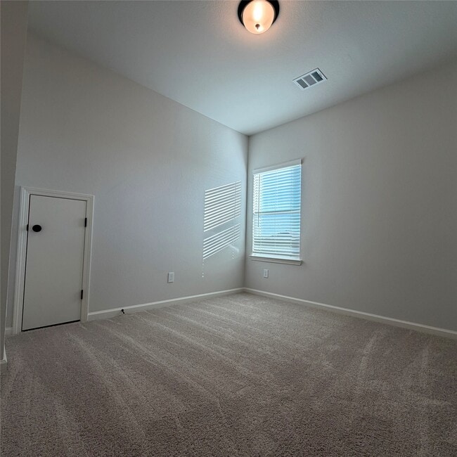 property at 3418 Lago Norence Dr