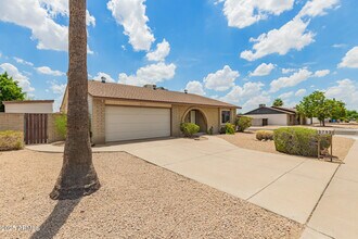 3713 W Villa Rita Dr in Glendale, AZ - Building Photo - Building Photo