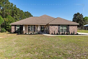 13323 Heathers Glen Ln in Silverhill, AL - Building Photo