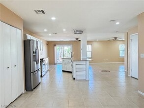 7388 Standing Timber Way in Las Vegas, NV - Building Photo - Building Photo