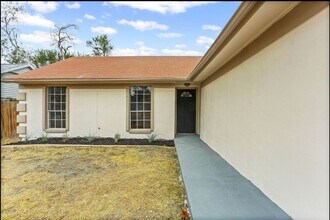 3429 Turnabout Loop in Schertz, TX - Building Photo - Building Photo