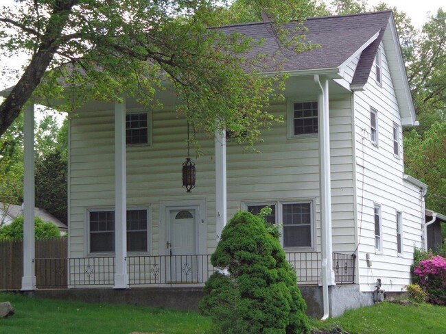 property at 314 Old Rte 304