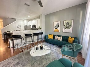 2698 Andros Ln in Kissimmee, FL - Building Photo - Building Photo