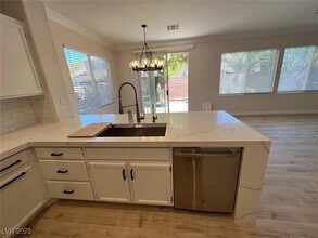 238 Clemson St in Henderson, NV - Building Photo - Building Photo