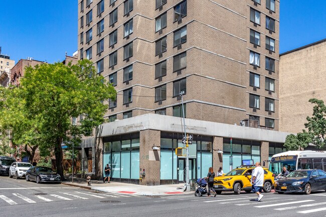 The Grayson in New York, NY - Foto de edificio - Building Photo