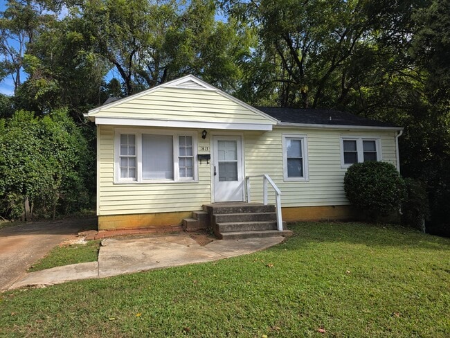 property at 1813 3rd St E