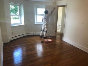 19 Fairbanks St-Unit -2 in Brookline, MA - Building Photo - Building Photo