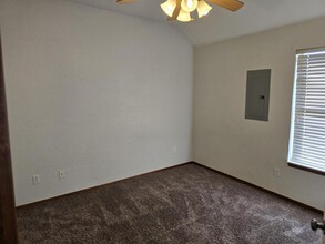 902 SW 37th St in Oklahoma City, OK - Building Photo - Building Photo