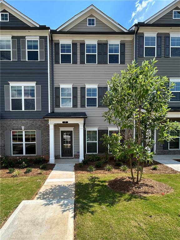 property at 7 Mercury Ln