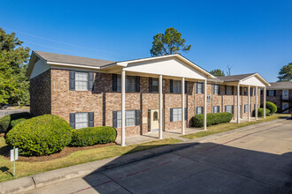 Murray Place in Monroe, LA - Foto de edificio - Building Photo