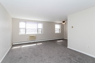 Algon Arms in Philadelphia, PA - Foto de edificio - Interior Photo