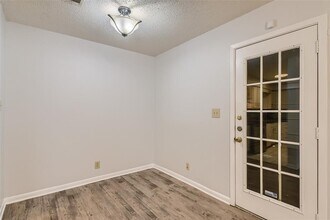2712 Parker Ln in Austin, TX - Building Photo - Building Photo