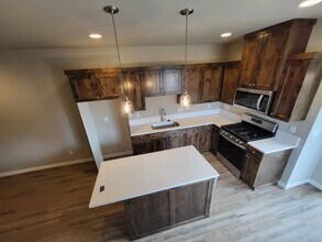 61570 SE Lucia St in Bend, OR - Building Photo - Building Photo