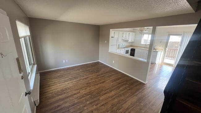 725 Alexander Rd, Unit D in Colorado Springs, CO - Building Photo - Building Photo