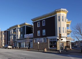 331-337 W 6th St in Lowell, MA - Building Photo