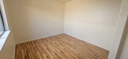 1605 N Erwin St in Ridgecrest, CA - Building Photo - Building Photo