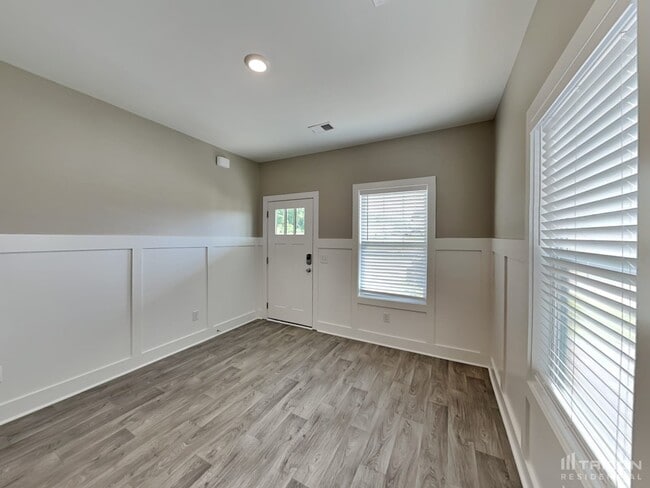 1021 Crescent Moon Lp in Hopkins, SC - Building Photo - Building Photo