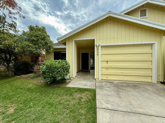 620 Oriole Ave in Davis, CA - Building Photo - Building Photo