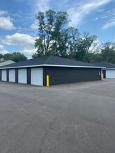 Olinda Trail Apartments in Lindstrom, MN - Foto de edificio - Building Photo