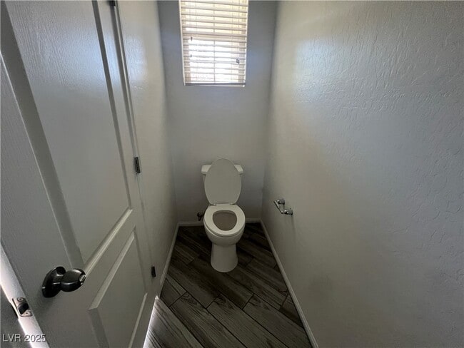property at 909 Earth Luster Rd
