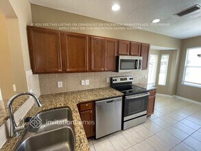 30603 White Bird Ave in Zephyrhills, FL - Building Photo - Building Photo