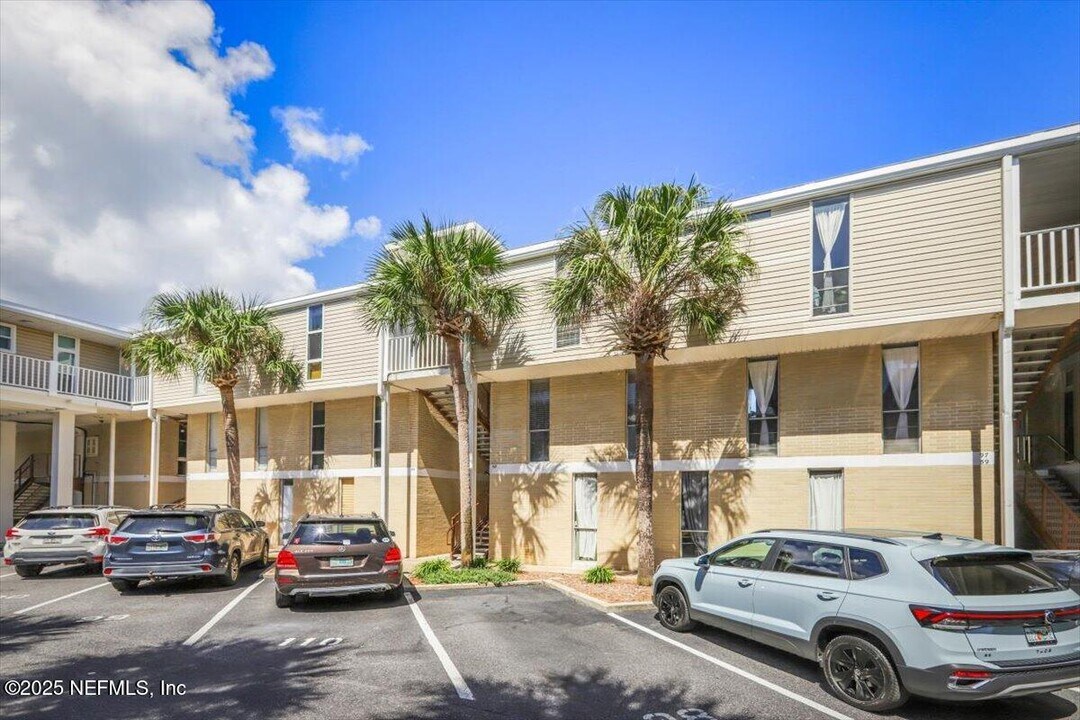 901 Ocean Blvd in Atlantic Beach, FL - Building Photo