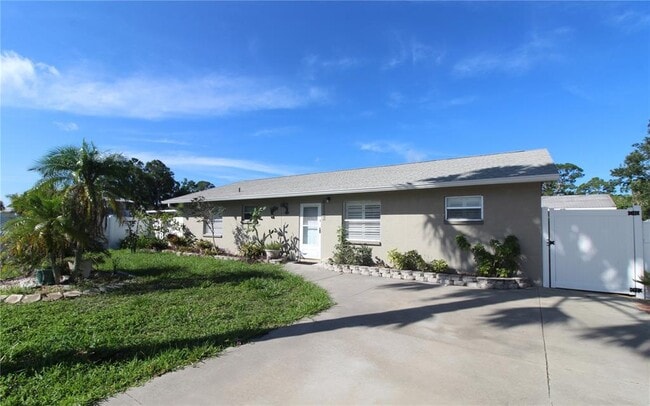 property at 6122 Brentwood Ave